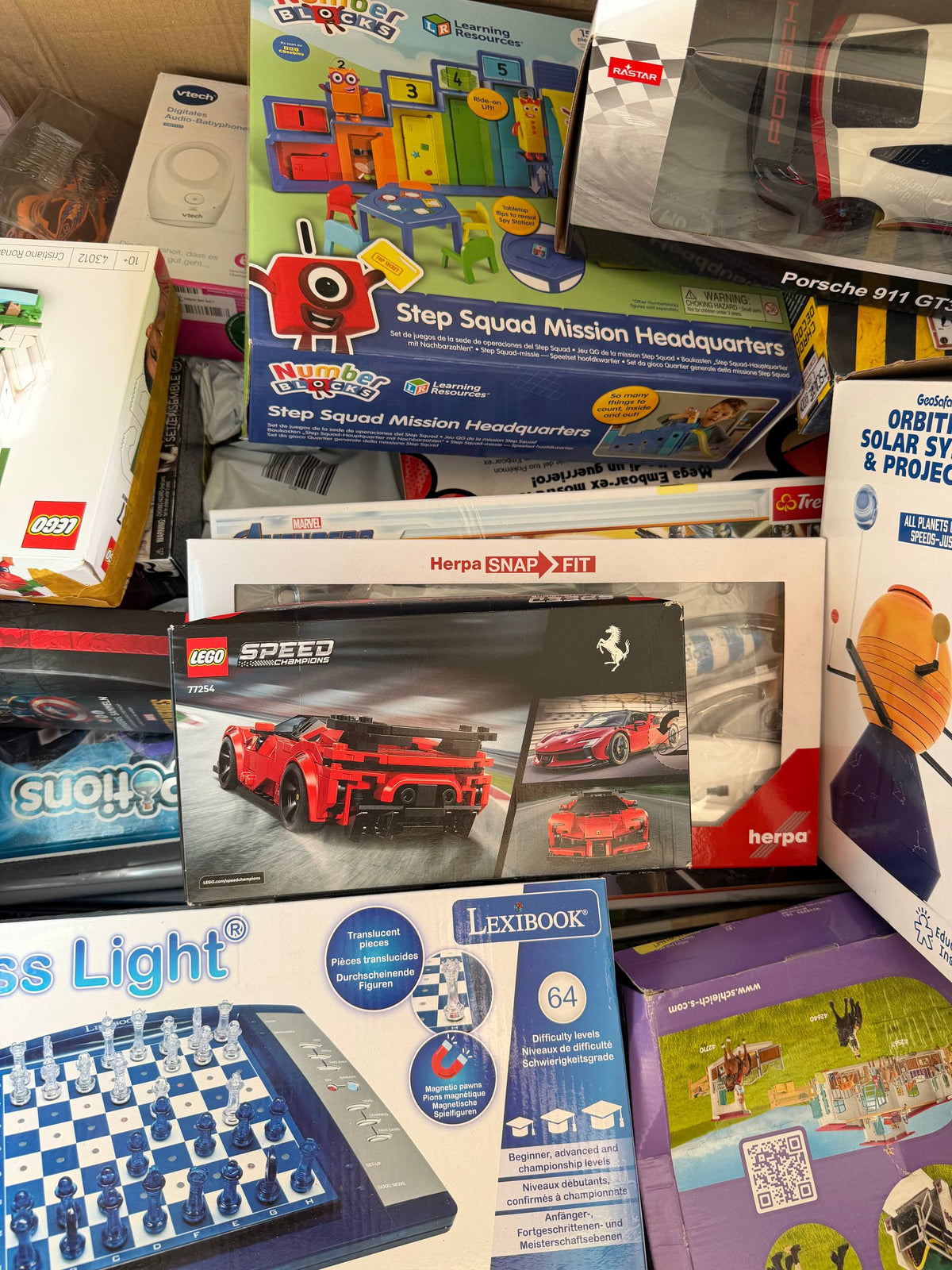 Pallet Toys · 153 pcs · P19924